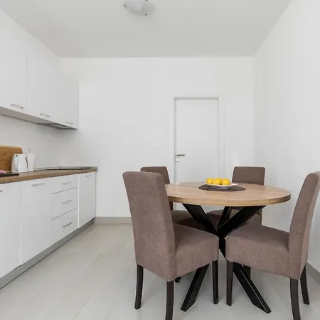 Adriatic Top Place Apartamento *